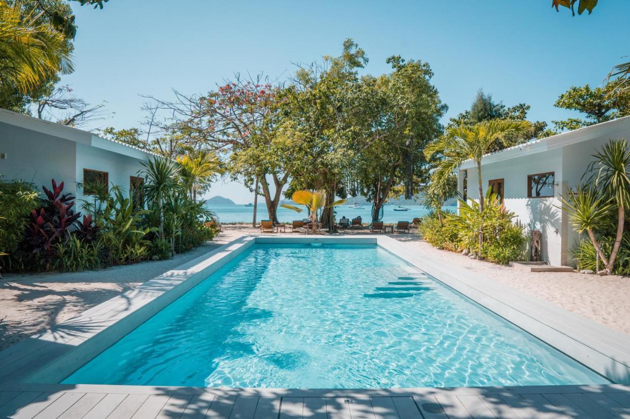 The Mooring Resort Panwa Beach Exteriör bild