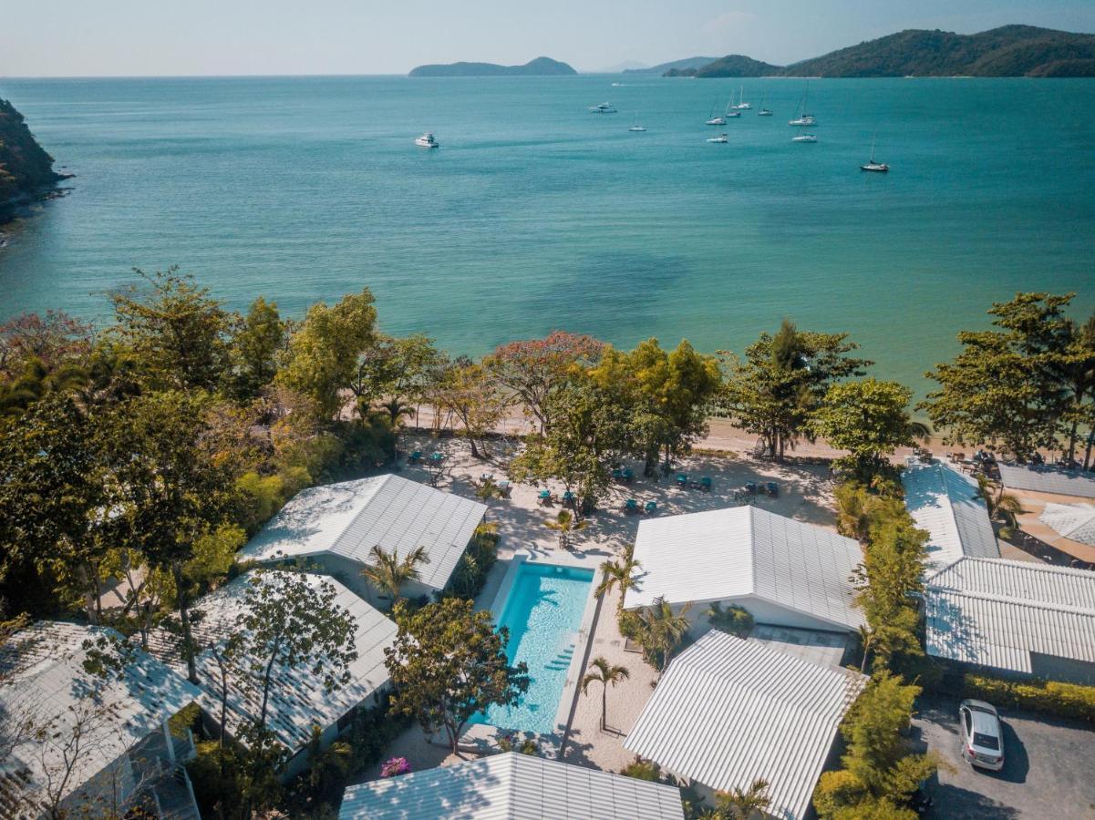 The Mooring Resort Panwa Beach Exteriör bild