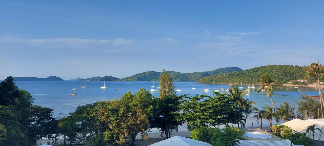 The Mooring Resort Panwa Beach Exteriör bild